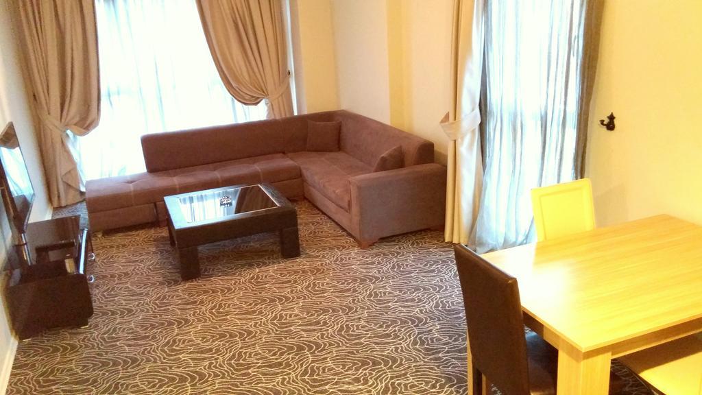 Merze Suite Konaklama Istanbul Exterior photo